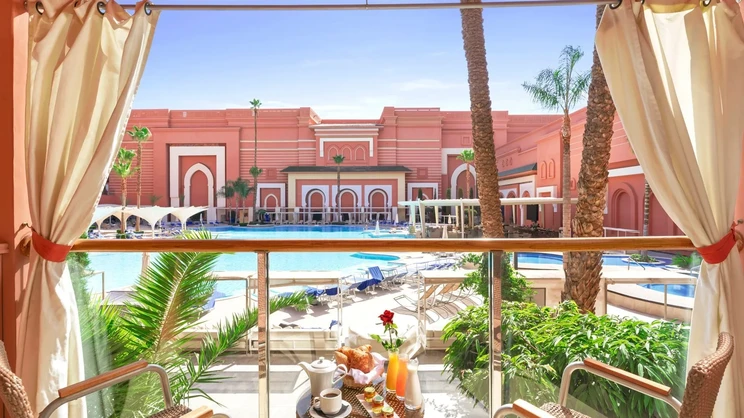 Prestige Pool View Room - King Bed